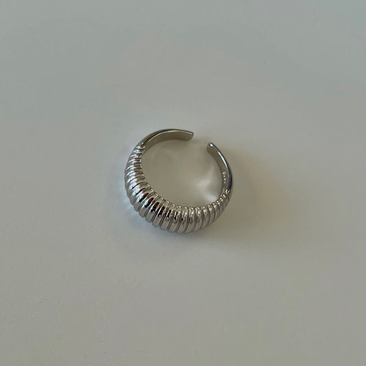 CROISSANT RING SILVER